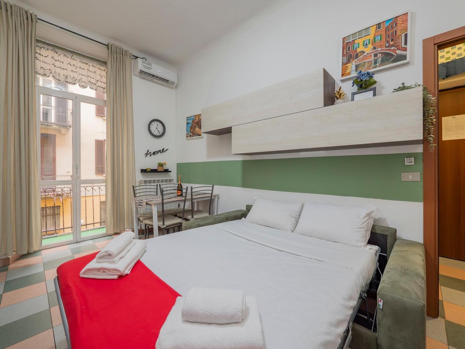 New Apartment In Downtown Close To Duomo Милано Екстериор снимка
